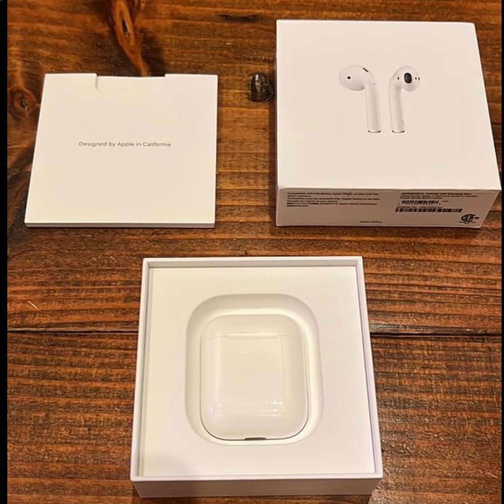 COPY - Apple Ear Pods to new